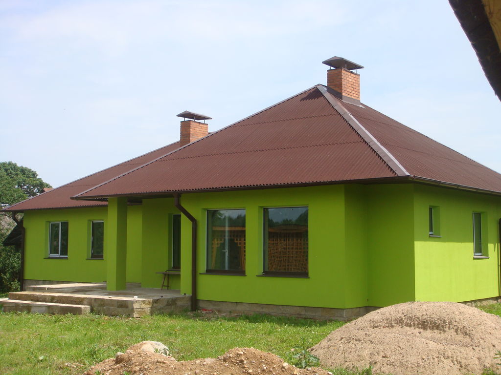Четырехскатная кровля из еврошифера