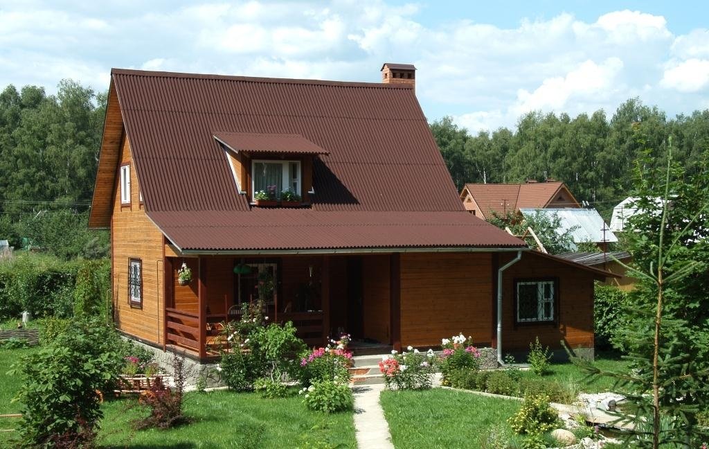 Монтаж кровли дачи